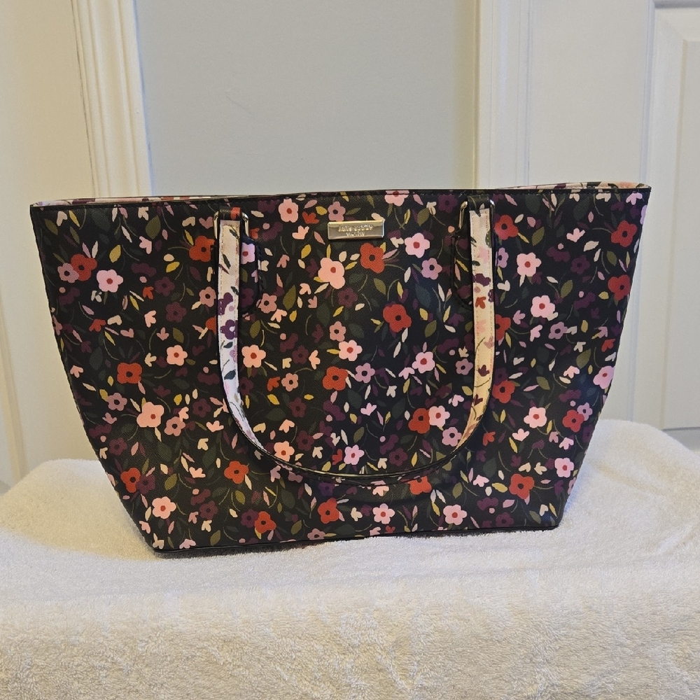 Kate Spade Laural Way Boho Bag